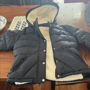 Hollister Black Quilted Jacket with Fleece Lining